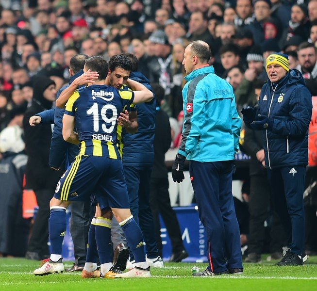 Caner Erkin’den Fenerbahçe taraftarına cevap...