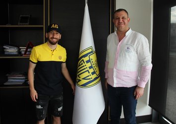 Ankaragücü'ne Gürcü sol açık!