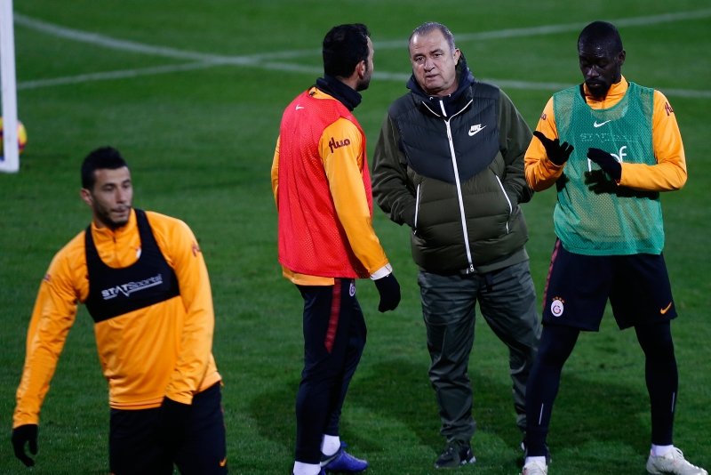 Galatasaray’da Fatih Terim’i çıldırtan liste!