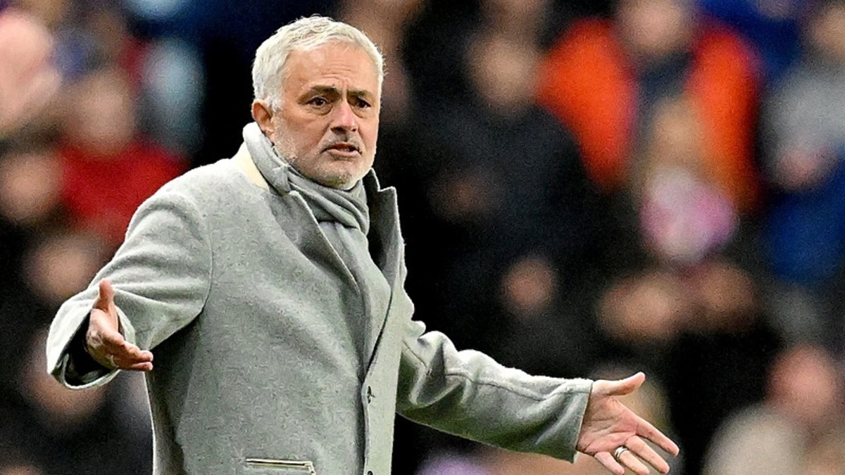 FENERBAHÇE HABERİ: Olay transfer açıklaması! Mourinho ve Mbappe'yi istiyorum FENERBAHÇE HABERİ: Olay transfer açıklaması! Mourinho ve Mbappe'yi istiyorum