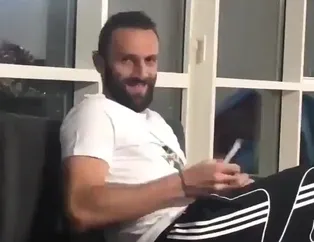 Vedat Muriqi Edibe Muriqi'nin diline düştü