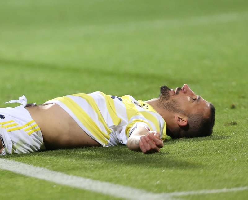 Fenerbahçe Ersun Yanal’dan kurtulmalı!