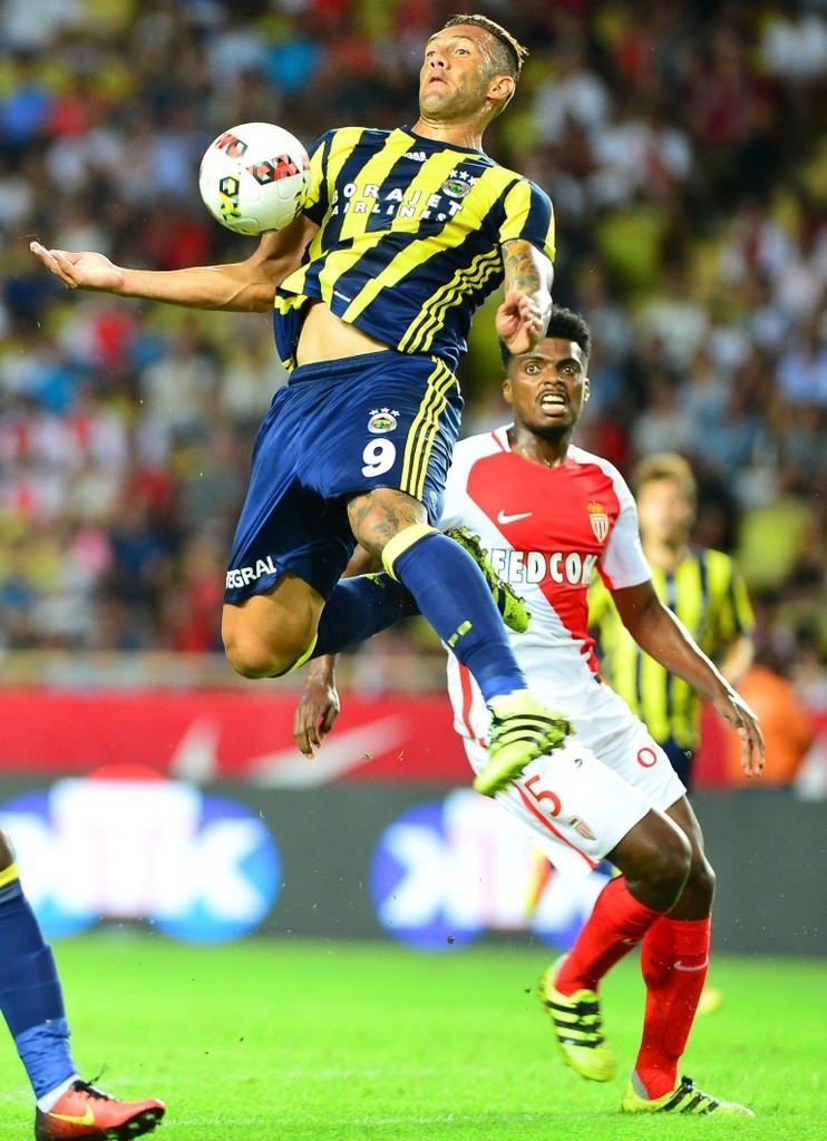 Fernandao bavulunu topladı