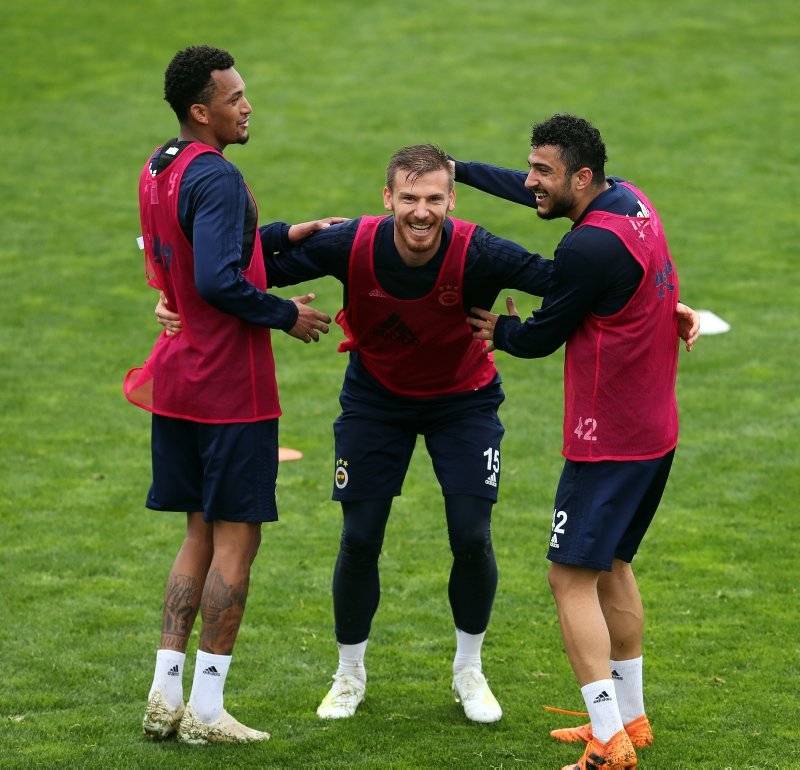 Derbi öncesi flaş gelişme! Serdar Aziz...