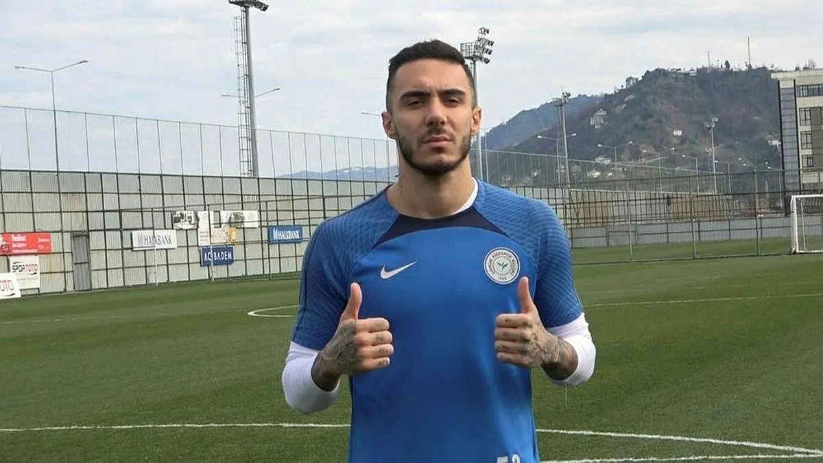 Beşiktaş Emirhan Topçu'yu resmen açıkladı!