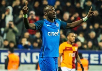 Diagne'den arka arkaya G.Saray paylaşımları!