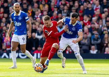 Merseyside derbisi ertelendi!