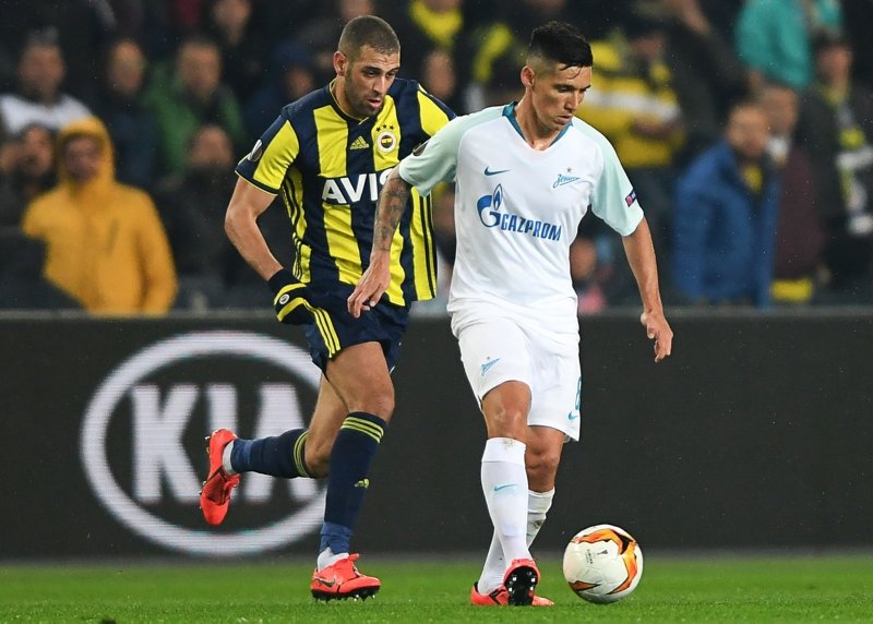 Fenerbahçeli taraftarlardan Comolli’ye Slimani tepkisi!