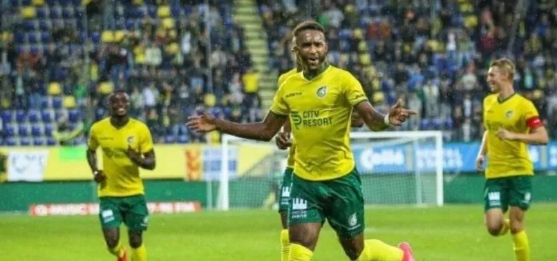 Trabzonspor'da sol kanada Semedo geliyor