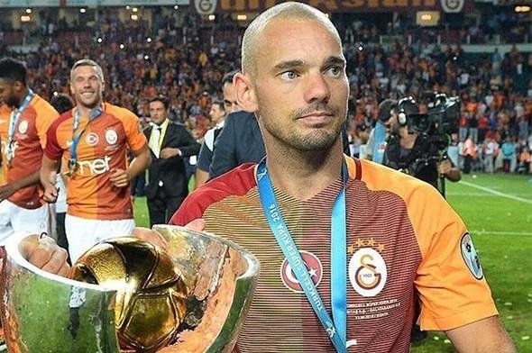 Sneijder De Son Dakika Transfer Teklifi Sayfa 1 Galatasaray 22 Kasim 2020 Pazar