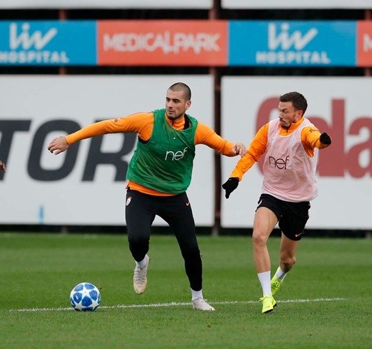 Galatasaray’da Şampiyonlar Ligi mesaisi sürüyor