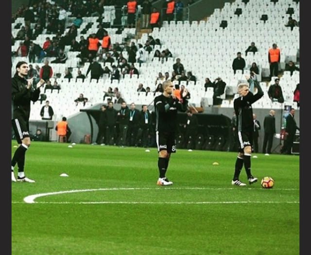 Futbolcuların sosyal medya paylaşımları