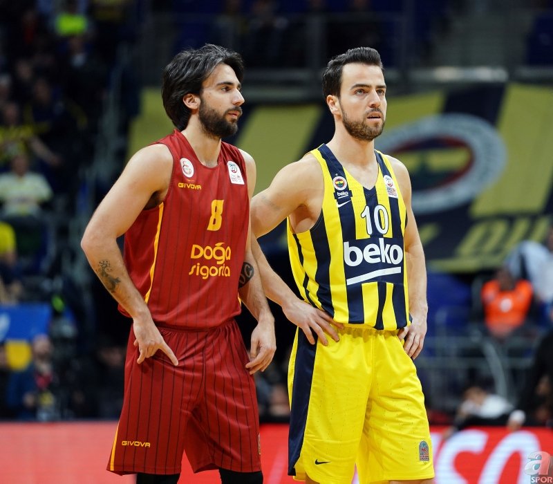 Fenerbahçe Beko - Galatasaray Doğa Sigorta maçından kareler