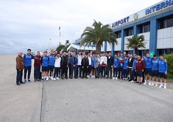 Trabzonspor'un şampiyon U19 Takımı Trabzon'a geldi!