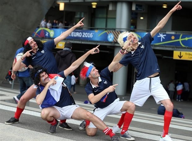 Euro 2016’da açılış nefesleri kesti