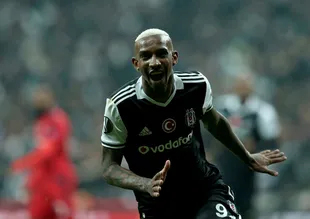 Beşiktaş'ın ilk bombası