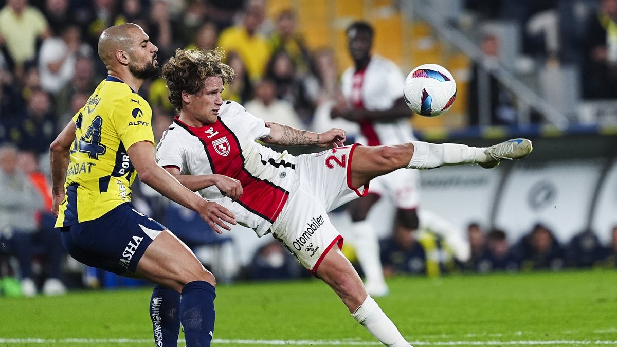 TRANSFER HABERİ: Carlo Holse Galatasaray'a doğru! Para+takas teklifi... TRANSFER HABERİ: Carlo Holse Galatasaray'a doğru! Para+takas teklifi...