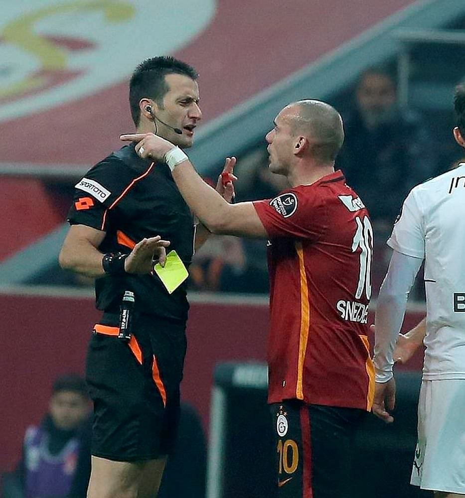 Hakemlerin asıl meslekleri şaşırttı