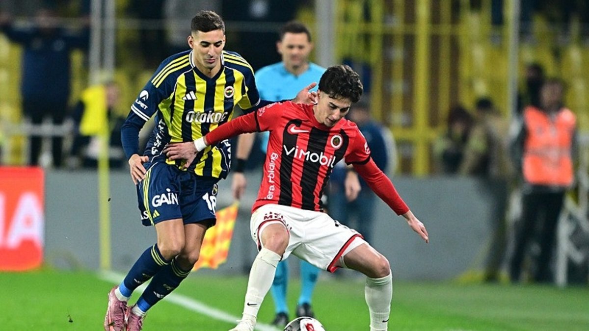 VAR'da izledi penaltıyı verdi! İşte Fenerbahçe-Gençlerbirliği maçındaki pozisyon