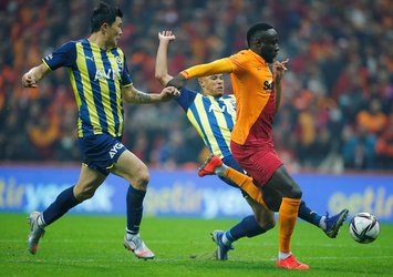 Derbide 'Kim' olduğunu gösterdi! İstatistikleri altüst etti