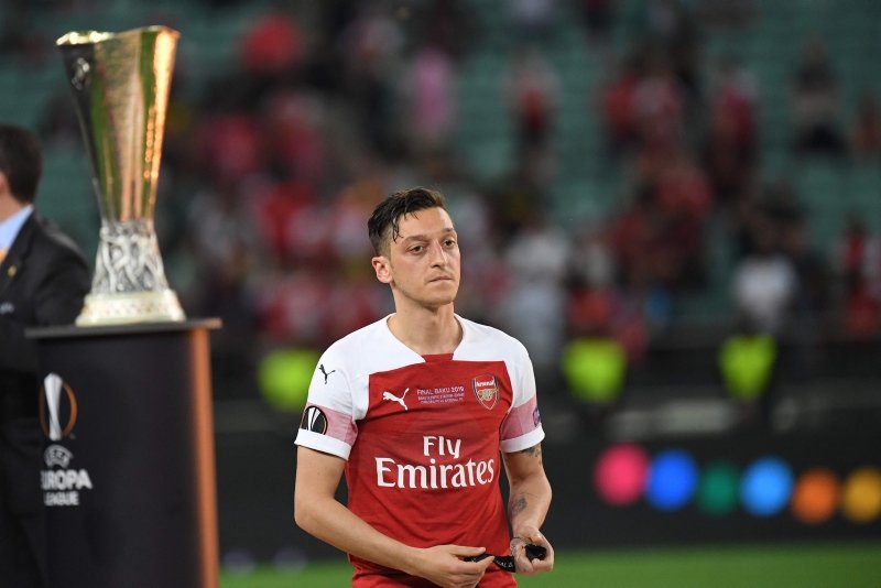 Mesut Özil’den transfer açıklaması!