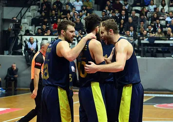 Fenerbahçe'den derbilerde üstün performans
