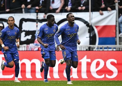 Monaco, deplasmanda Lyon’u devirdi!