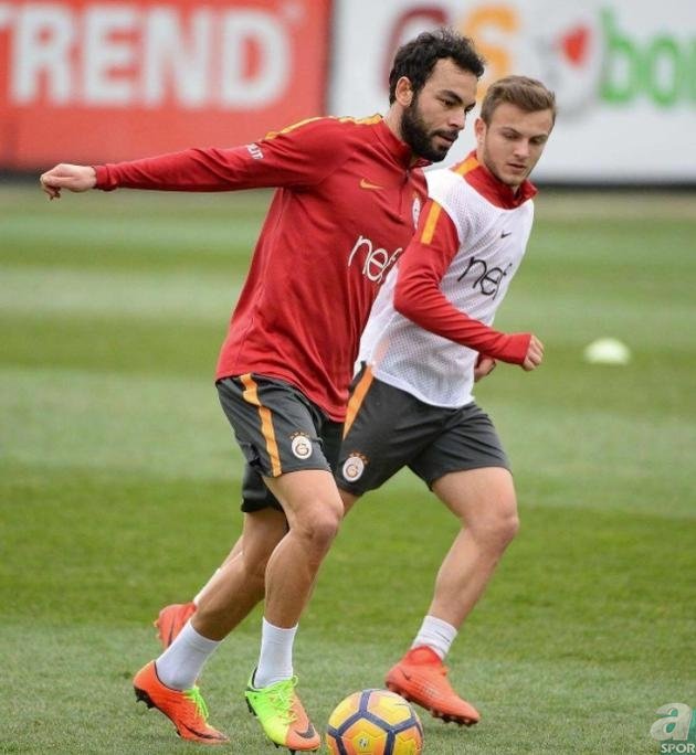 Galatasaray’da sürpriz ayrılık! Portekiz’e gidiyor