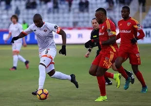 Adanaspor son dakika golüyle