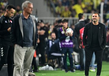 Buruk 'Yılın Karesi' tercihini yaptı! Mourinho ile olan fotoğrafa flaş yorum