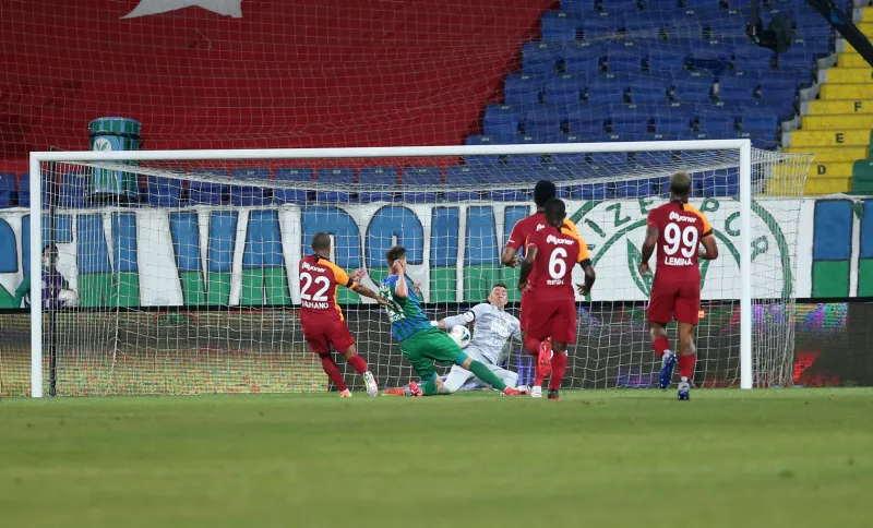 Galatasaray'da Fernando Muslera sakatlandı - 2