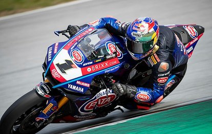 Toprak Razgatlıoğlu İtalya’da podyumda!