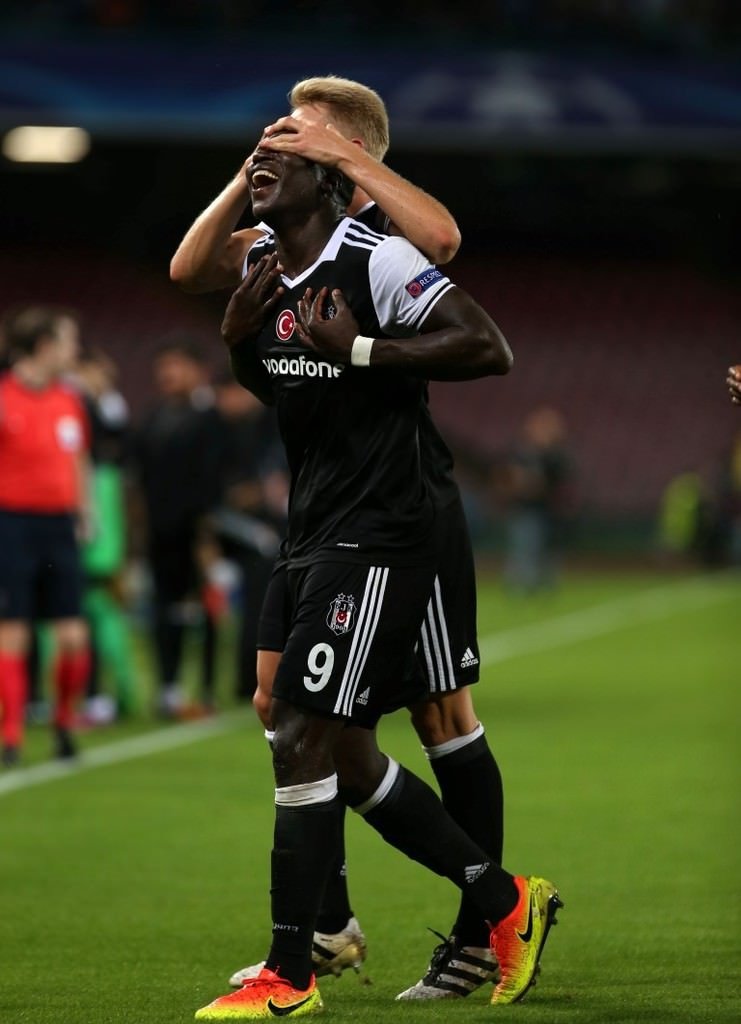 Aboubakar kendini buldu