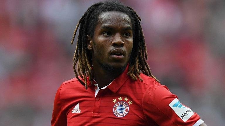 Transferleri açıklanması beklenen isimler