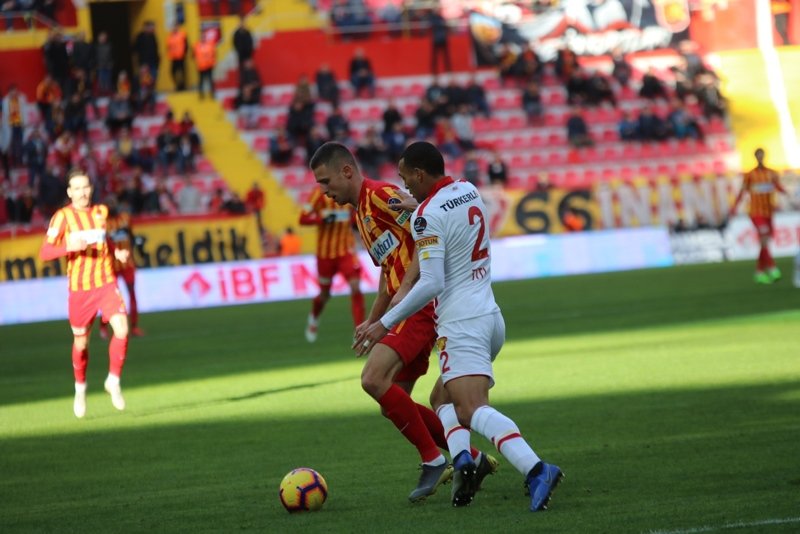 Kayserispor - Göztepe maçından kareler