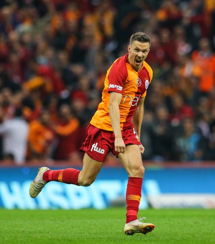 Galatasaray’da büyük operasyon! 4 ayrılık 2 transfer