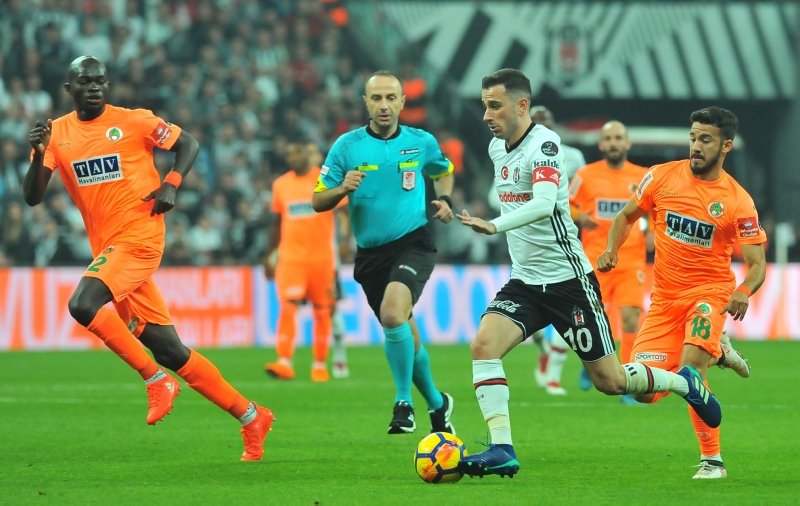 Barış Şimşek hakemliği bıraktı