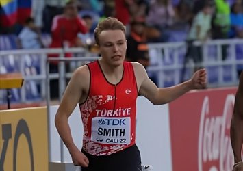 Milli atlet Smith'ten Türkiye rekoru!