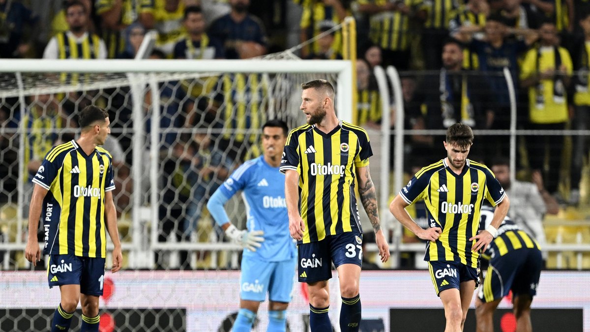 Fenerbahçe'nin penaltı beklediği pozisyon! İşte o pozisyon Fenerbahçe'nin penaltı beklediği pozisyon! İşte o pozisyon
