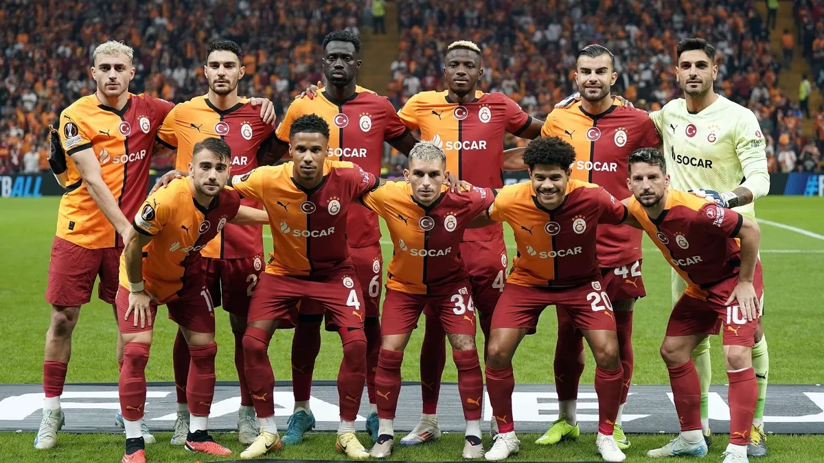 Galatasaray'a Ismail Jakobs şoku!