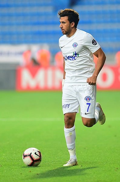 Al Rayyan, Trezeguet için İstanbul’da!