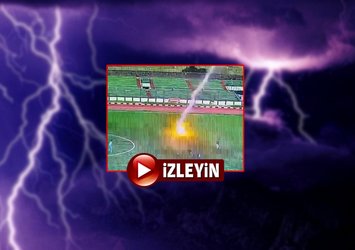Futbolcuya yıldırım çarptı!