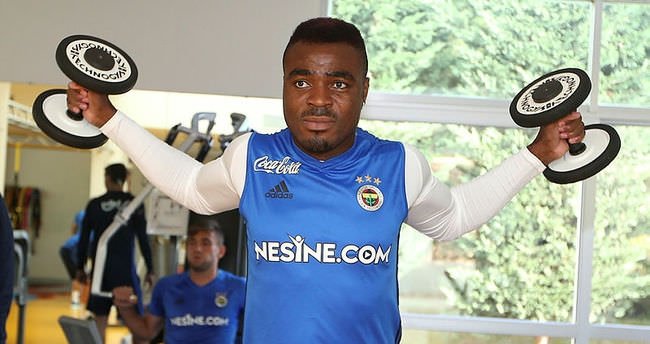 Takım arkadaşları Emenike’den şikayetçi