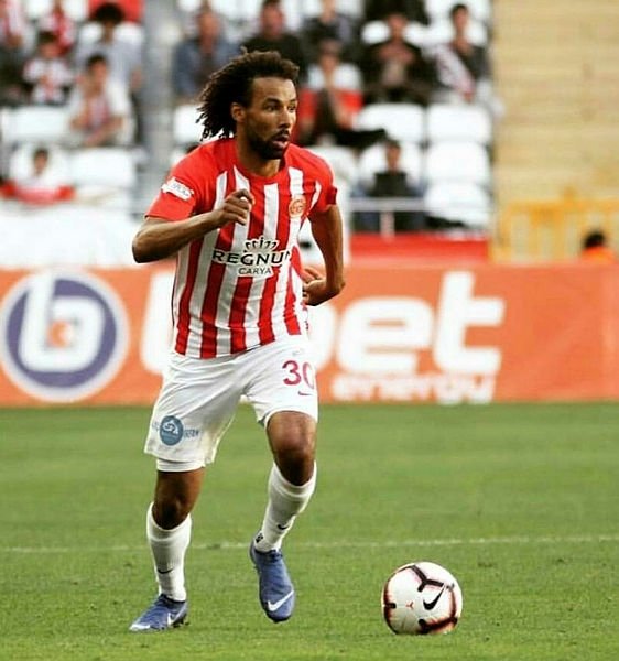 Fenerbahçe’ye 2 as birden!
