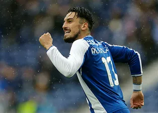 Galatasaray'a Alex Telles piyangosu