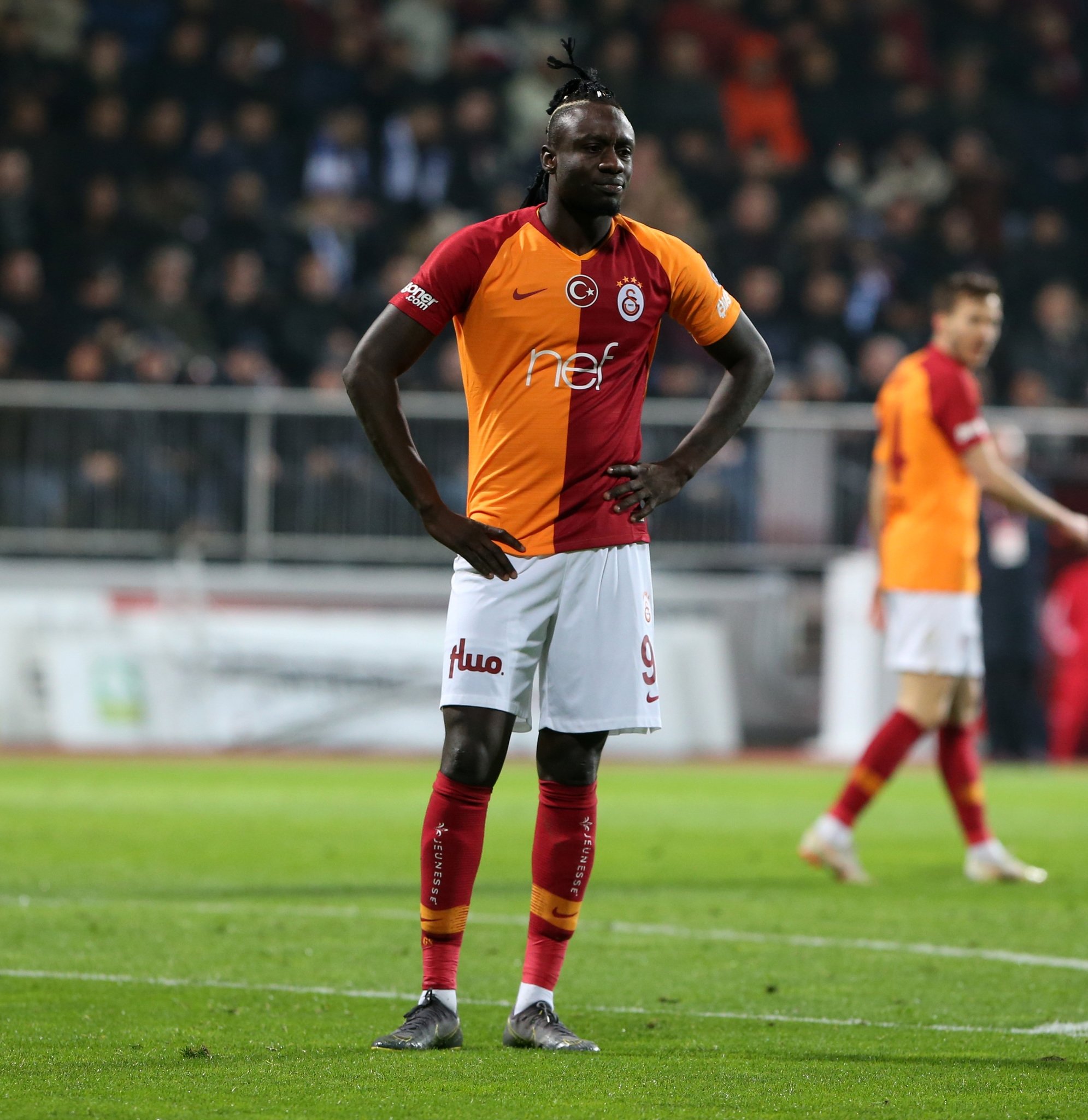 Diagne’nin pozisyonu kırmızı kart