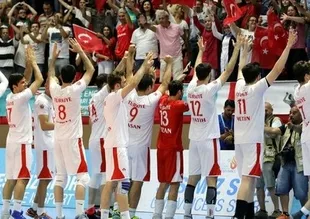 Erkek Milli Voleybol Takımı şampiyon!
