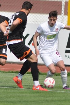 Etimesgut Belediyespor, deplasmanda İnegölspor'u yıktı