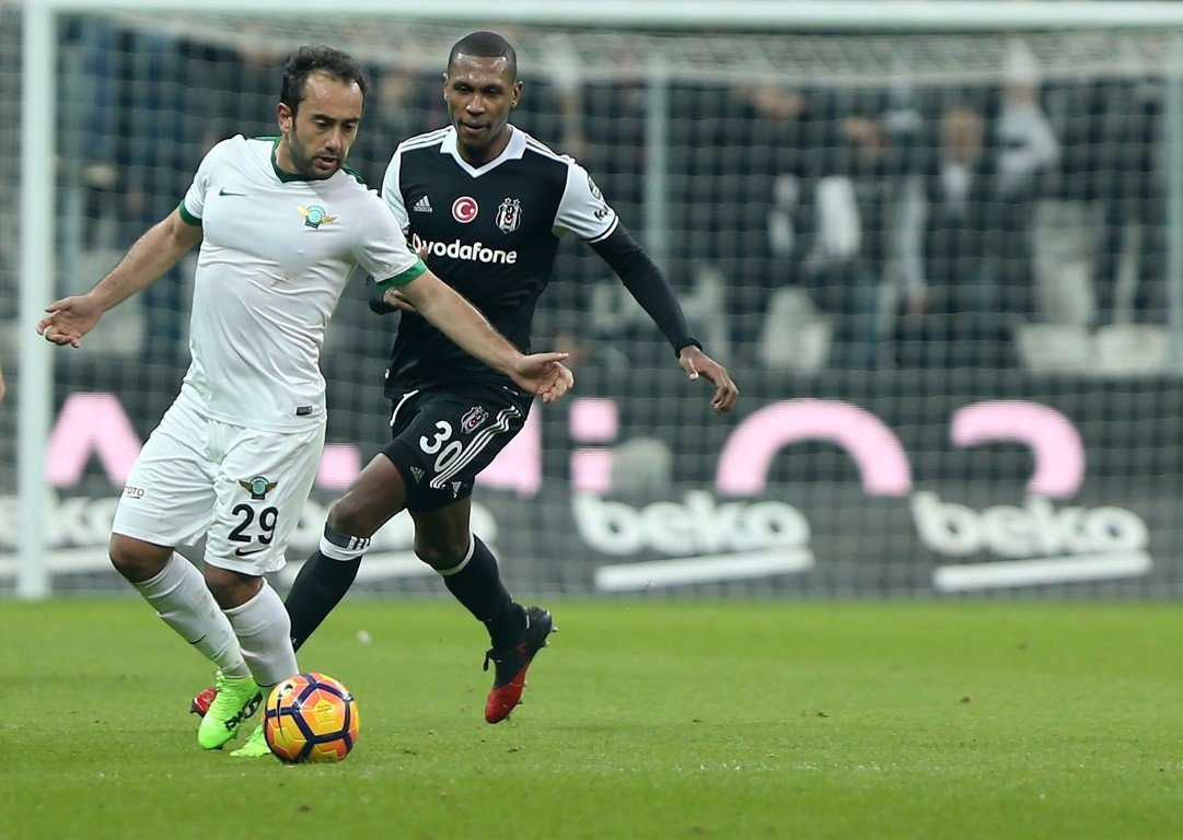 Marcelo Guedes’e Fransız kancası