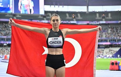 Aysel Önder gümüş madalya kazandı!